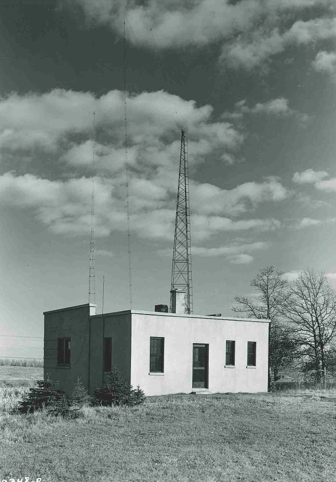 Station tower and maintenance house, 1938.